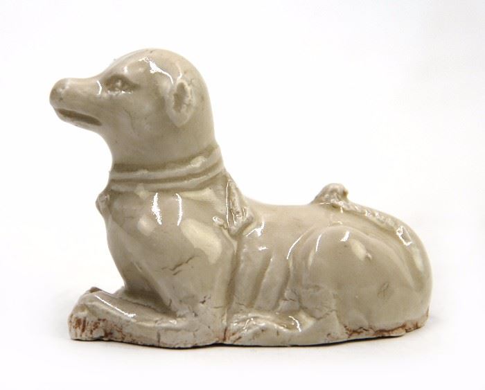 A RARE WHITE GLAZED MODEL OF A DOG,SONG DYNASTY(960-1279)