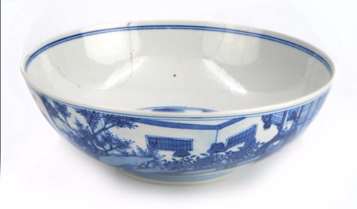 A BLUE AND WHITE BOWL, QING DYNASTY(1644-1912)