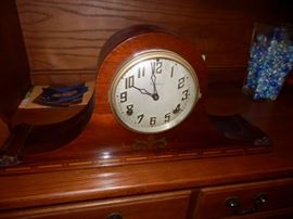 Mantel Clock
