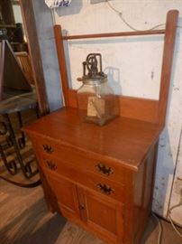 Oak Wash Stand w/Towel Bar