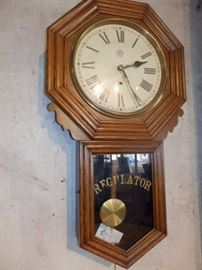 Regulator Clock