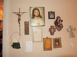 Religious wall decor plus Bibles, rosaries, pocket prayers, candles, saintly devotions and more
Beautiful baby christening outfit. Lladro figurines nuns, Madonna mother and child, Mary and more
