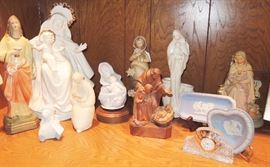 Religious wall decor plus Bibles, rosaries, pocket prayers, candles, saintly devotions and more
Beautiful baby christening outfit. Lladro figurines nuns, Madonna mother and child, Mary and more