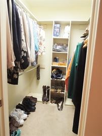 Men’s xl casual shirts and pants
Hats and caps, undergarments (new)
