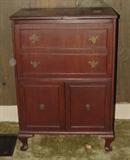 ANTIQUE 1950'S DRY BAR WITH FLIP OPEN TOP FOR CONCEALING BARWARE AND LIQUOR