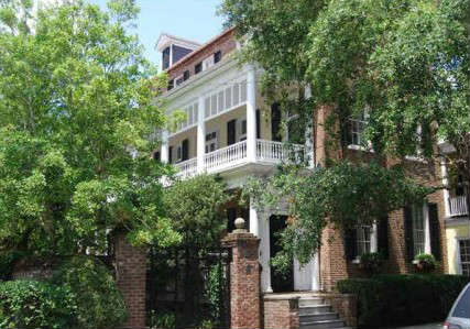GORGEOUS AND FAMOUS ANTEBELLUM HOME