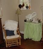 CARRIAGE HOUSE DECOR