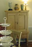COUNTRY FRENCH PINE HUTCH CABINET