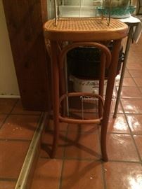 Bar stool