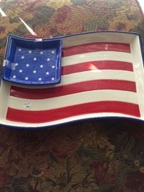 Patriotic chip & dip server