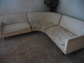 Mid Century 3 Piece Sectional.Style Crest.It needs to be re stuffed, cleaned.Lumpy/Bumpy