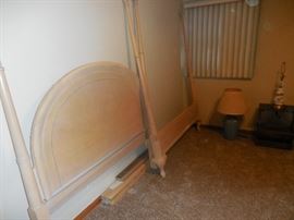 Lane Furniture Four Poster Head Board. Foot Board