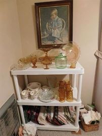 Depression Glass, Linens