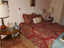 Queen Bed, Ornate, Pr. Oval Lamp or Side Tables