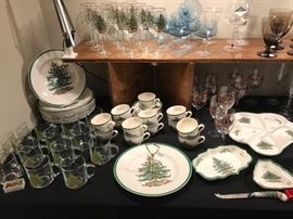 Spode Christmas Tree pattern