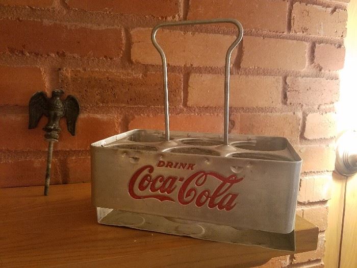 Acton Mfg. Bottle Carrier, 1940s-1950s Era