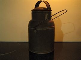 Antique Milk Cream Can Primitive 1 Qt Tin Dairy Farm Pail Bail Handle  with Lid