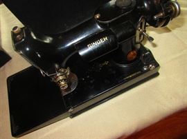 Singer Sewing Machine