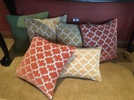 newer throw pillows