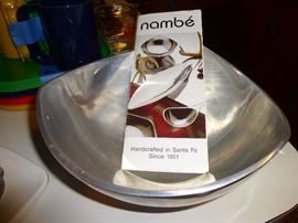 Nambe Mid-Century Bow.