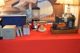 5 Cent gumball, White Sewing Machine, TECHNICS Turntable