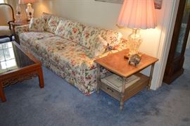 Drexel End Table, Crystal Lamp