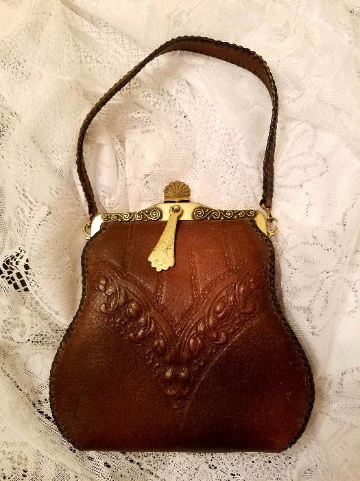 Rare Broncho Padgitt ~ Dallas handcrafted leather purse from circa 1900 