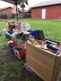 KITCHEN ITEMS, HOUSEHOLD ITEMS, PAINT SUPPLIES