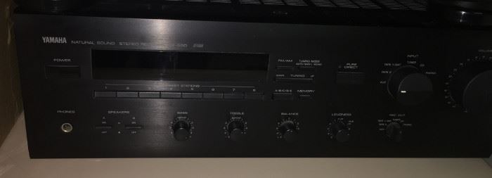 Yahama RX-550 Stereo Receiver