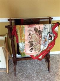 Silk scarves Ferregamo, Christmas one, ...