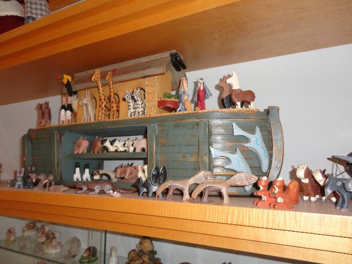 Wood carved Noah's Ark 24"+ long All the animals are hand carved wood.  Complete Set