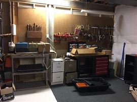 Tools and workshop items (power and hand tools)