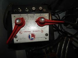 Lionel & American Flyer trains and accessories 