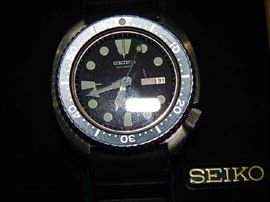 Seiko mens dive watch