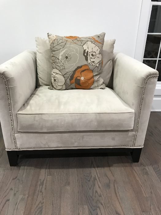 $650 each 2 Large Off white velour fabric with Silver studs.  31 height (40 with pillows) x 44 high x 40 deep.  Come with grey and orange poppy design pillow
