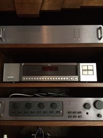 Stereo system, by Carver-all components