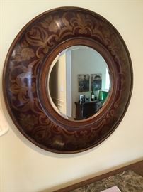 Round beveled mirror 