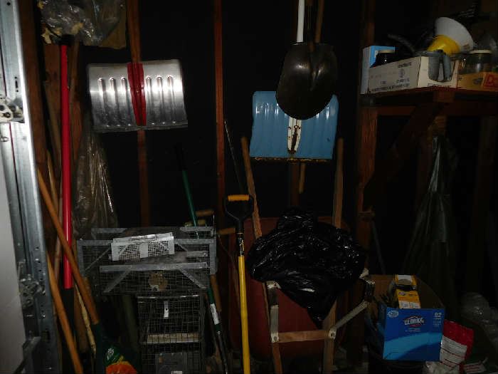 garage  items