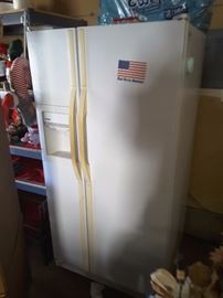 Garage Refrigerator. Kenmore Sears. Side by Side. 30X60x70.