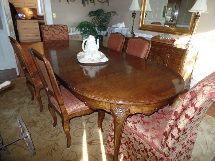 "Baker" Dining room set - w/2 arm chairs, 4 side chairs, 3 leaves and pads -  (2 Upholster chairs sold separately)