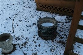 Large urn, two of these