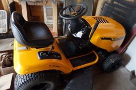 Poulan Pro 38 inch riding tractor