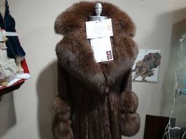 A Full Length Natural Mahogany Ranch Ming Coat w/ Dyed Fox Collar and Cuffs - Have a 10K appraisal - Selling for 10 cents of the dollar - Also a Muskrat and racoon vest w/ removable sleeves!