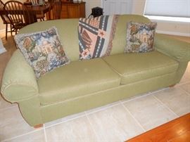 broyhill sleeper sofa