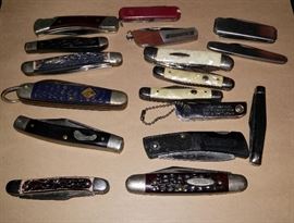 Vintage pocket knives