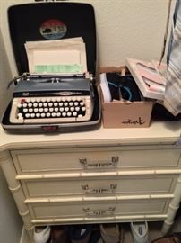 typewriter, mens shoes 