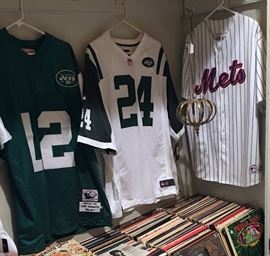 SPORTS JERSEYS