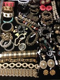 DETAILS OF COSTUME PIECES