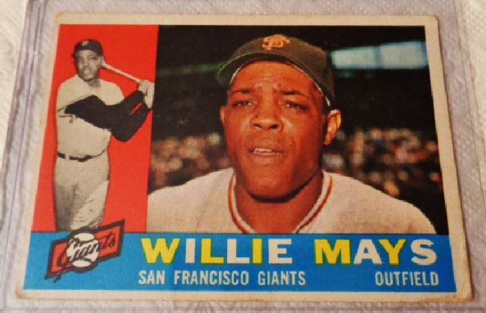 Topps 200- Willie Mays Baseball Trading Card