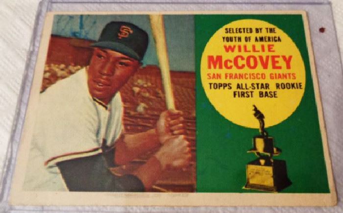 Topps 316- Willie McCovey Baseball Trading Card